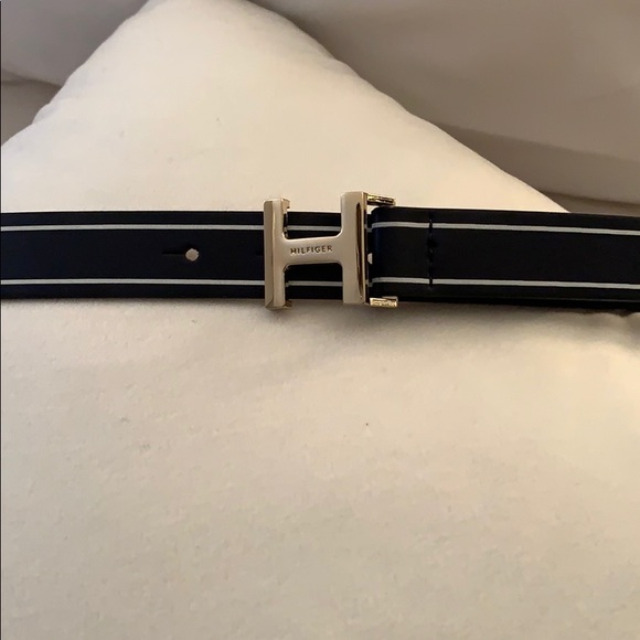 Tommy Hilfiger Belt - Picture 1 of 4